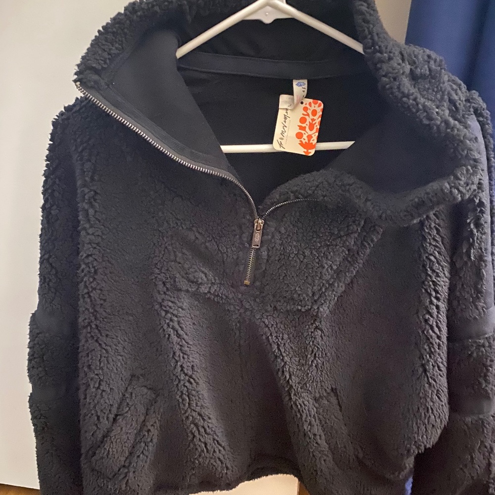 Free People Nantucket Fleece NWT black